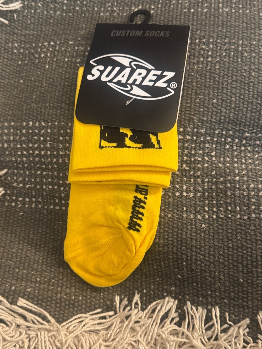 Suarez Bright Yellow Men's Crew Socks